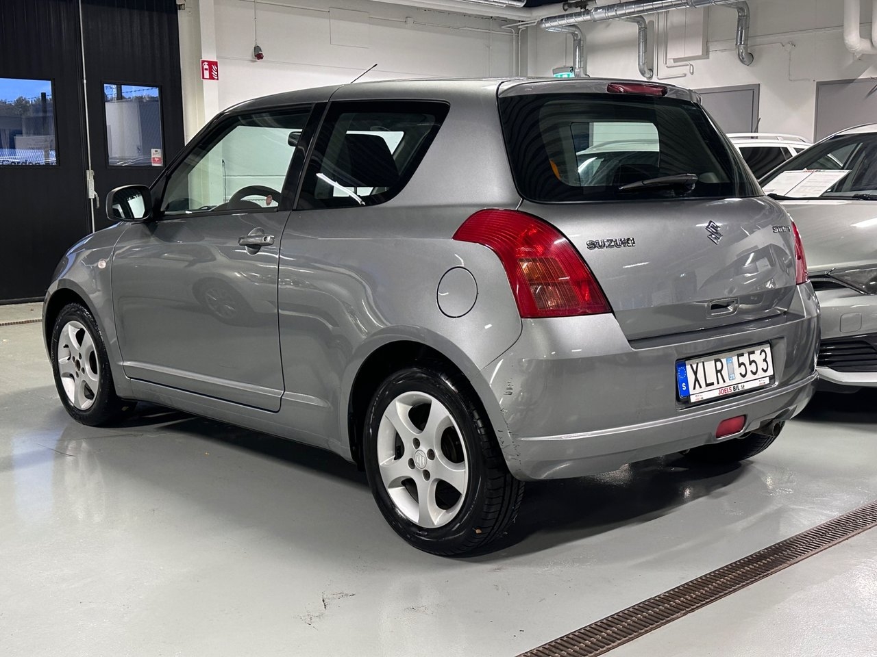 Suzuki Swift 1300 2006, bild 4/8
