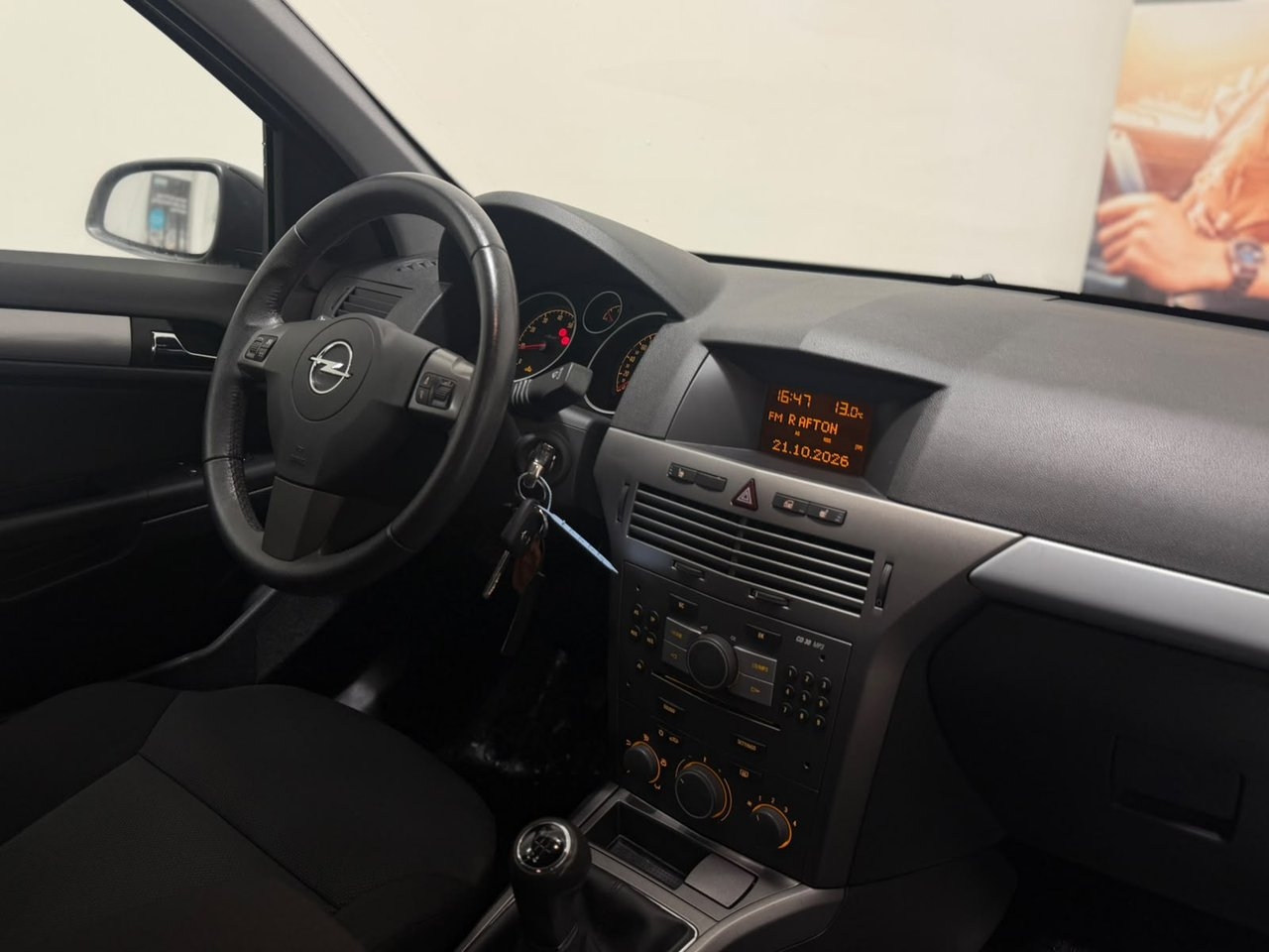 Opel Astra 1.6 2007, bild 2/10