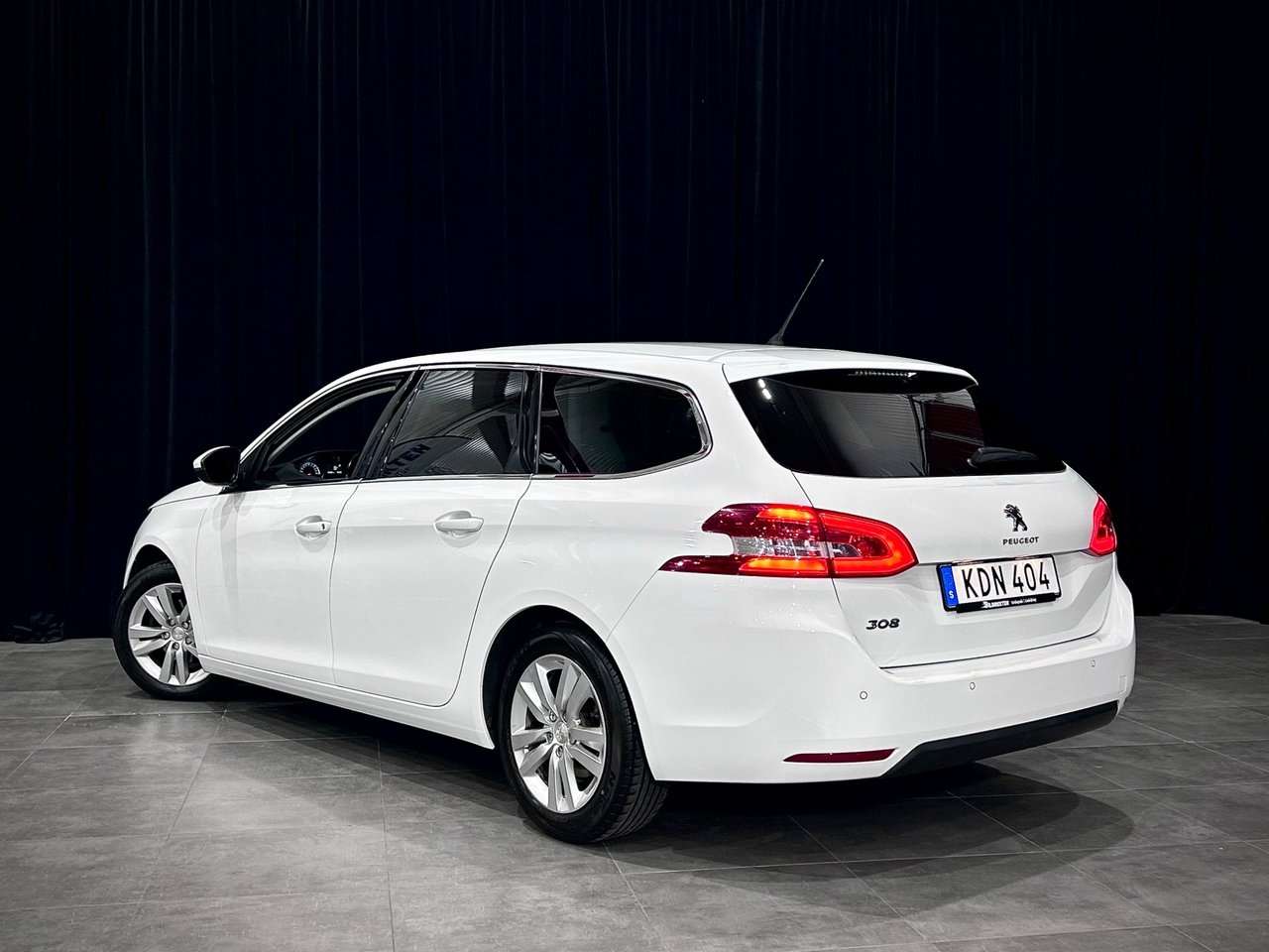 Peugeot 308 PureTech 130 2015, bild 4/10