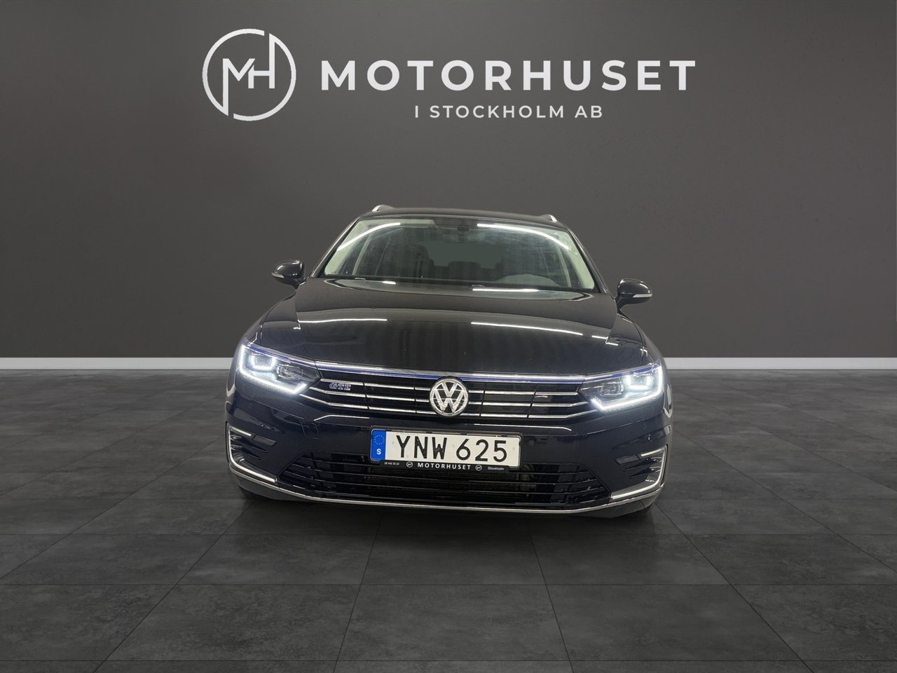 Volkswagen Passat 2018, bild 2/10