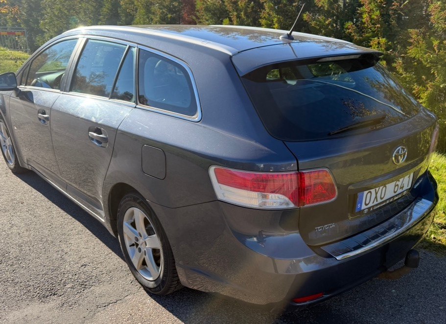 Toyota Avensis 1.8 2009, bild 6/10