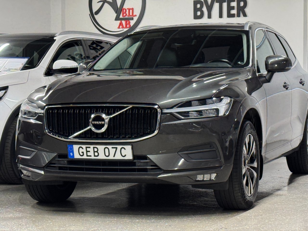 Volvo XC60 D4 Momentum Advanced 2020, bild 7/10