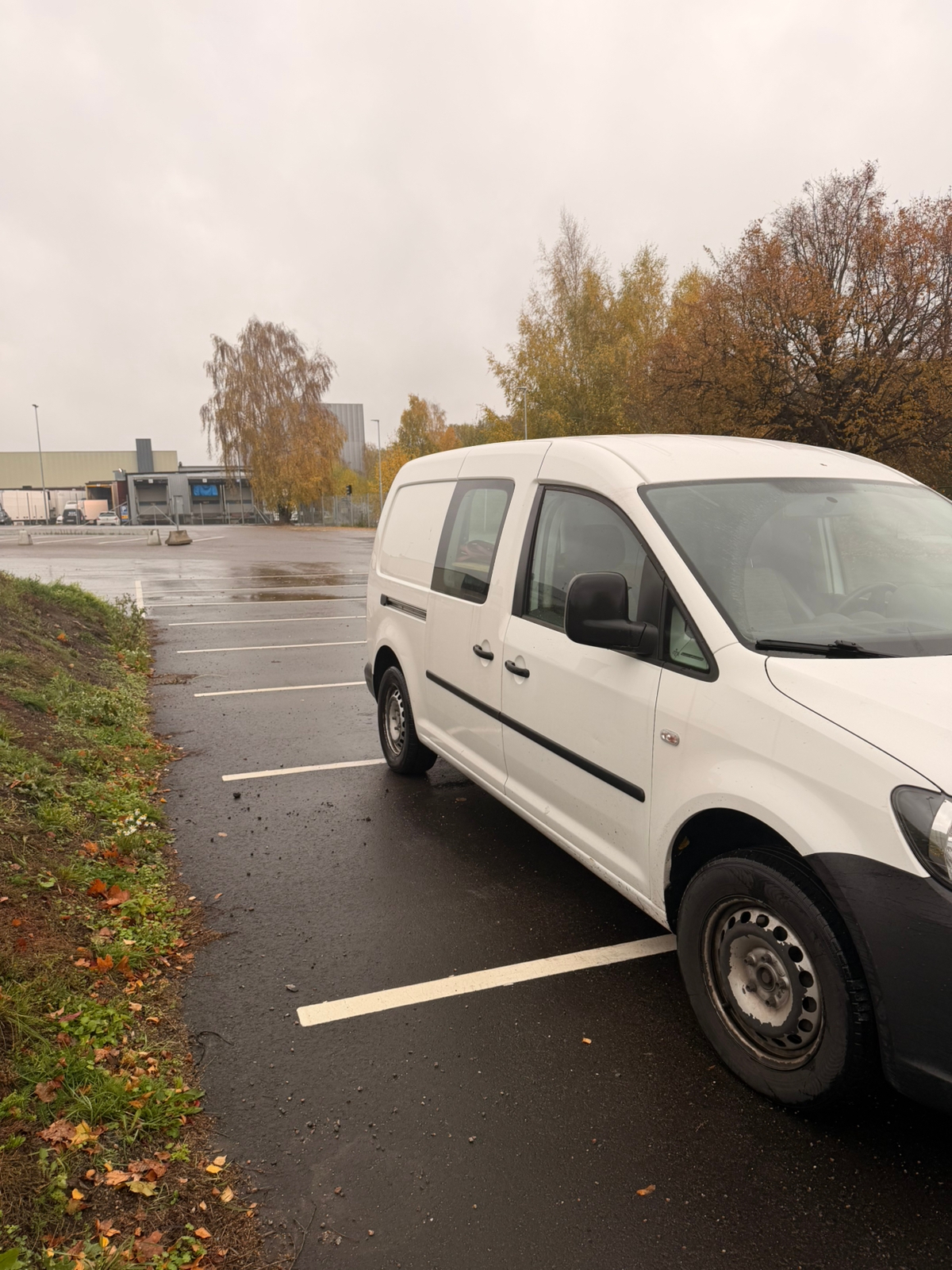 Volkswagen Caddy Maxi 1.6 TDI 2013, bild 3/6