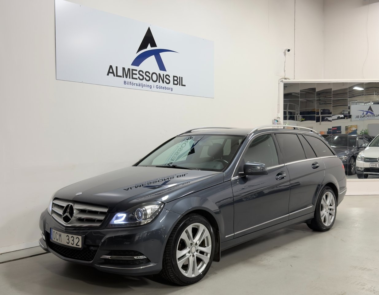 Mercedes-Benz C 220 CDI Avantgarde 2013, bild 2/10