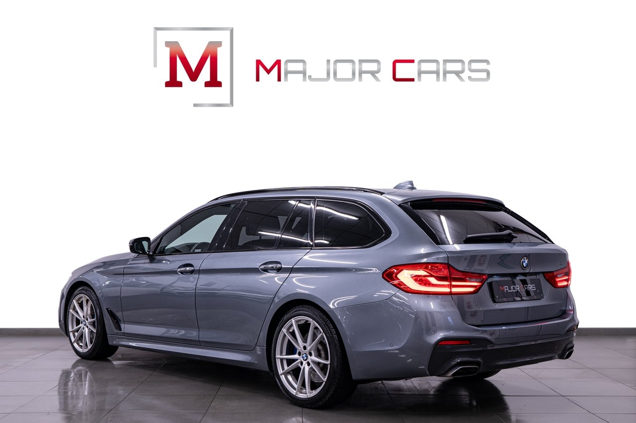 BMW 540i M Sport 2018, photo 4/10