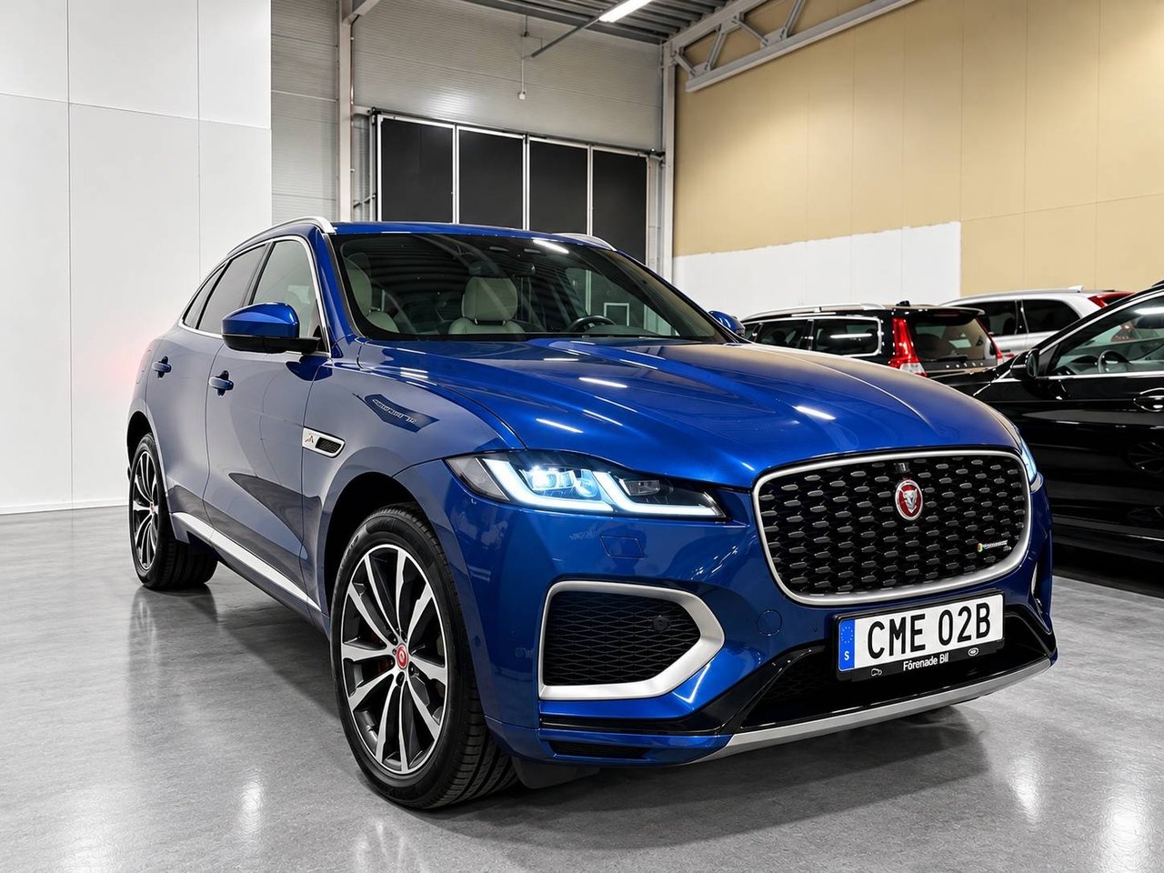 Jaguar F-Pace D200 R-Dynamic 2021, kuva 5/10