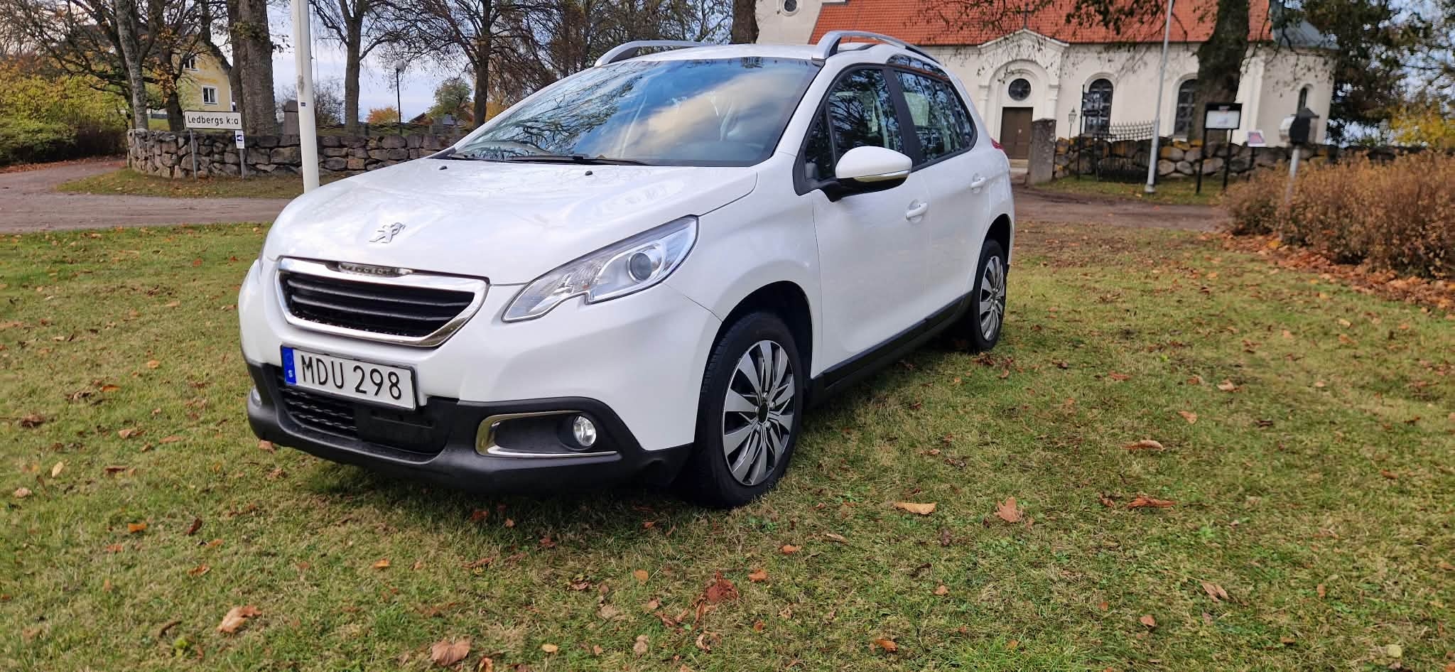 Peugeot 2008 PureTech 110 2015, kuva 3/9