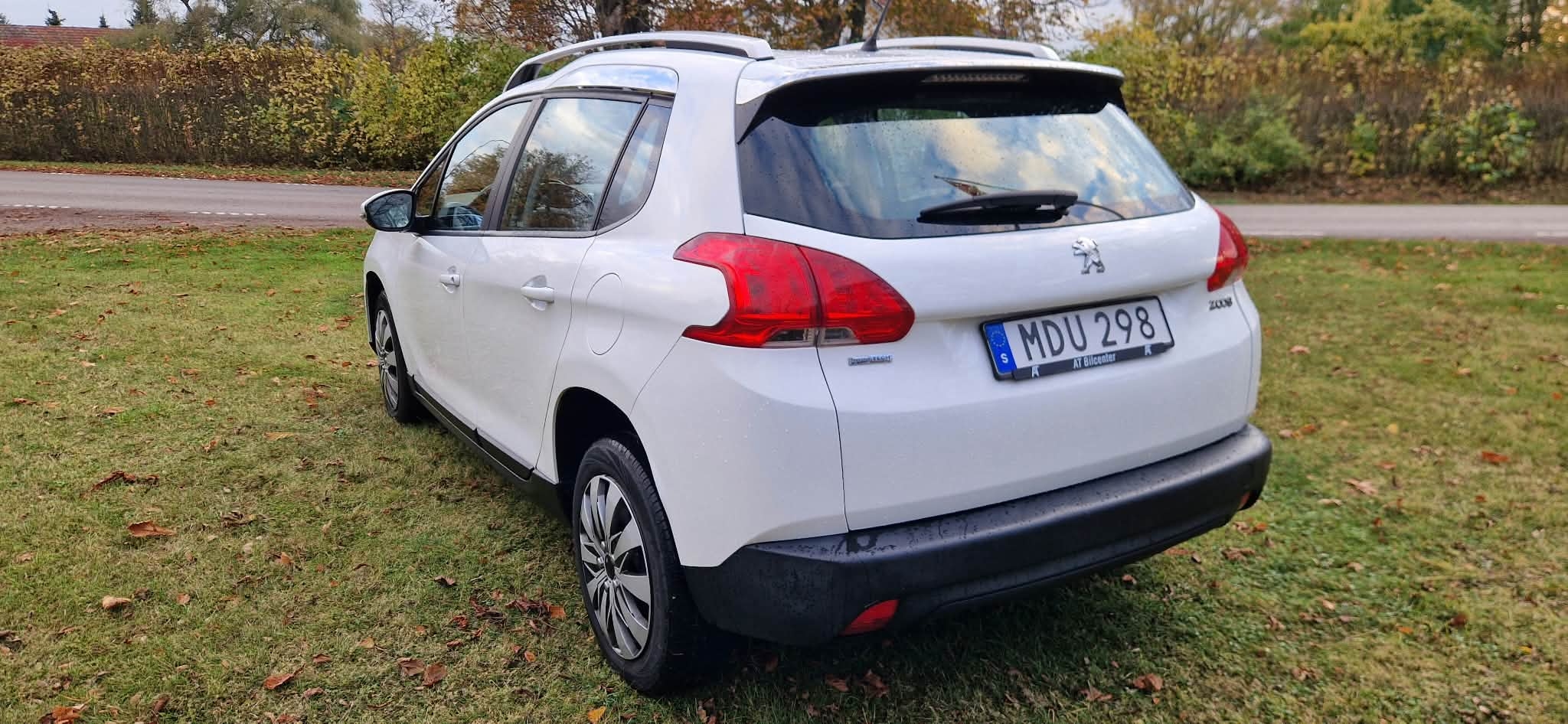 Peugeot 2008 PureTech 110 2015, kuva 7/9