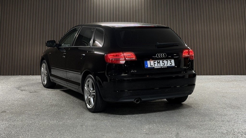 Audi A3 1.6 TDI 2011, bild 7/10