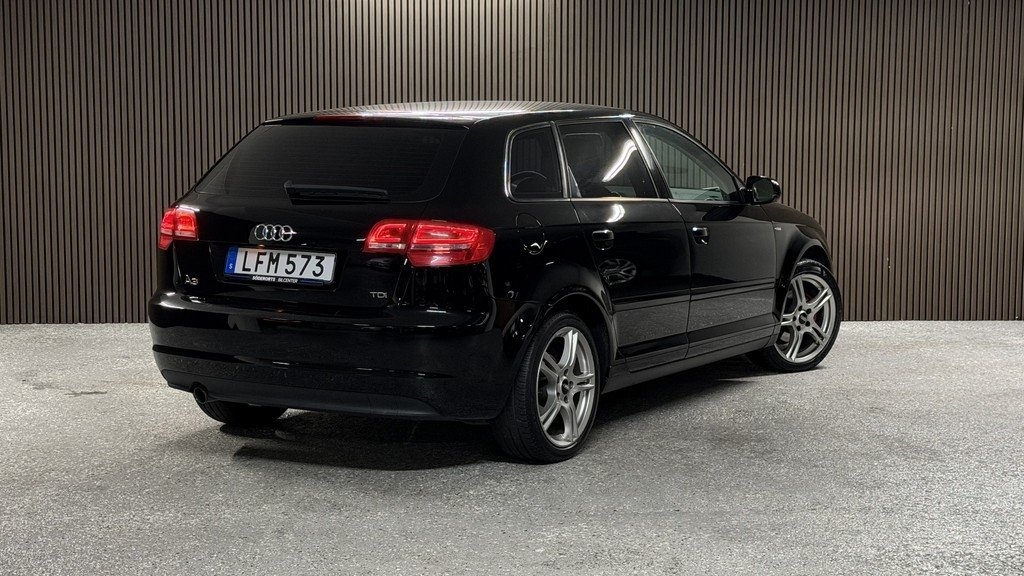 Audi A3 1.6 TDI 2011, bild 5/10