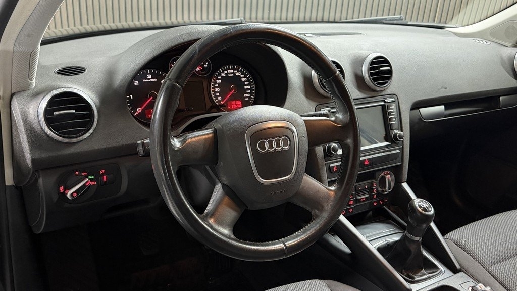 Audi A3 1.6 TDI 2011, photo 10/10