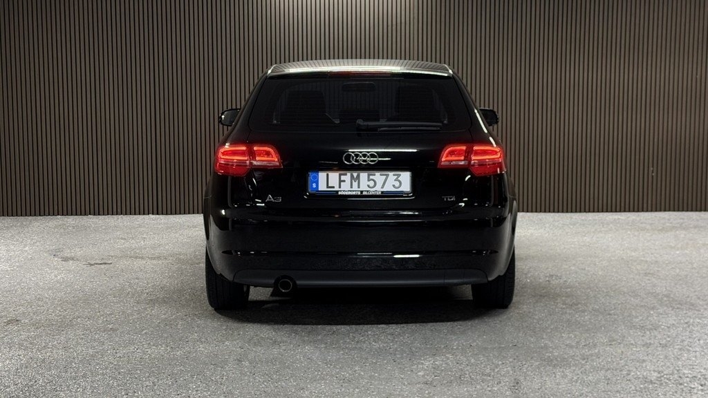 Audi A3 1.6 TDI 2011, bild 6/10