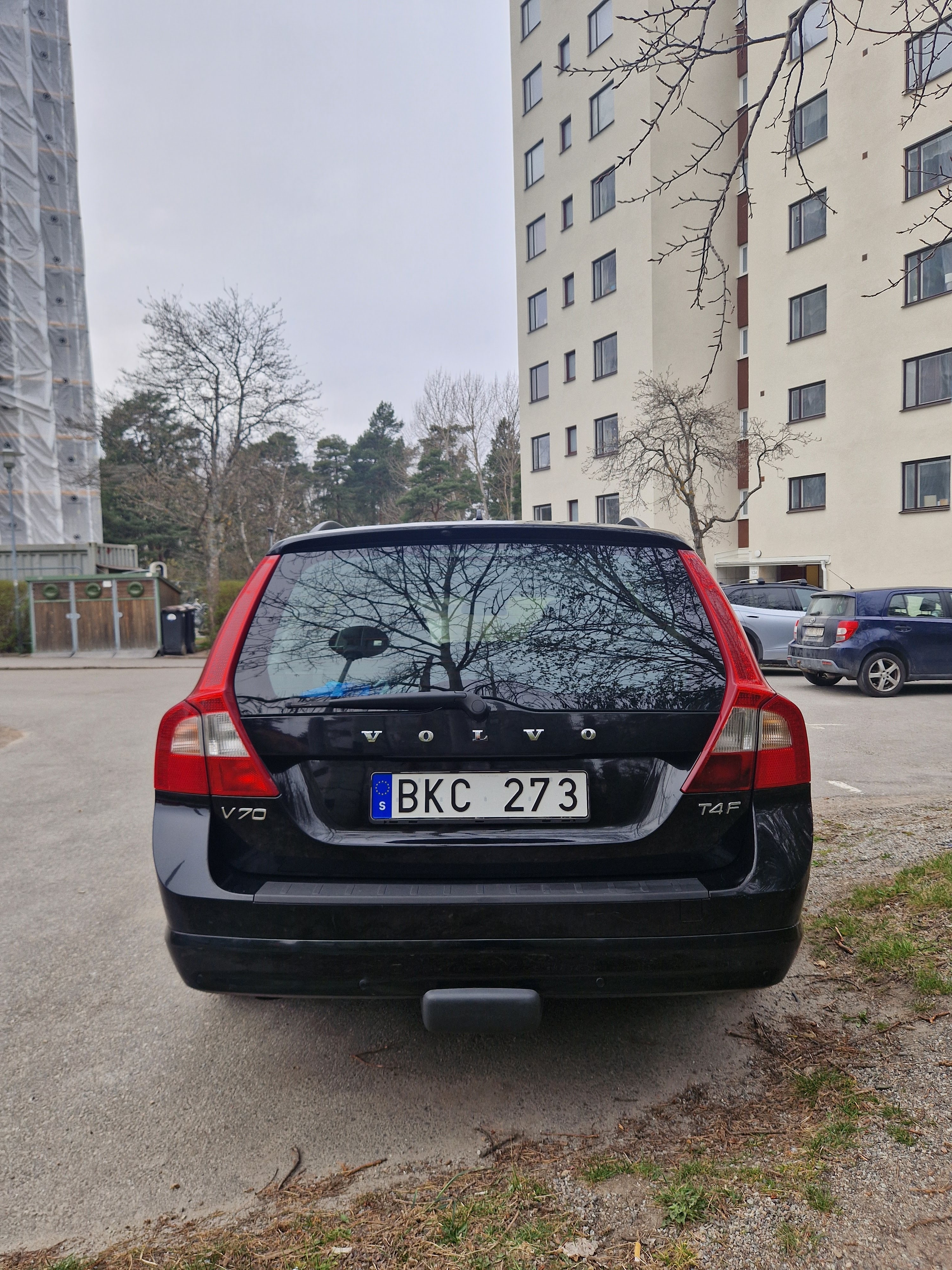Volvo V70 Momentum 2012, bild 4/8