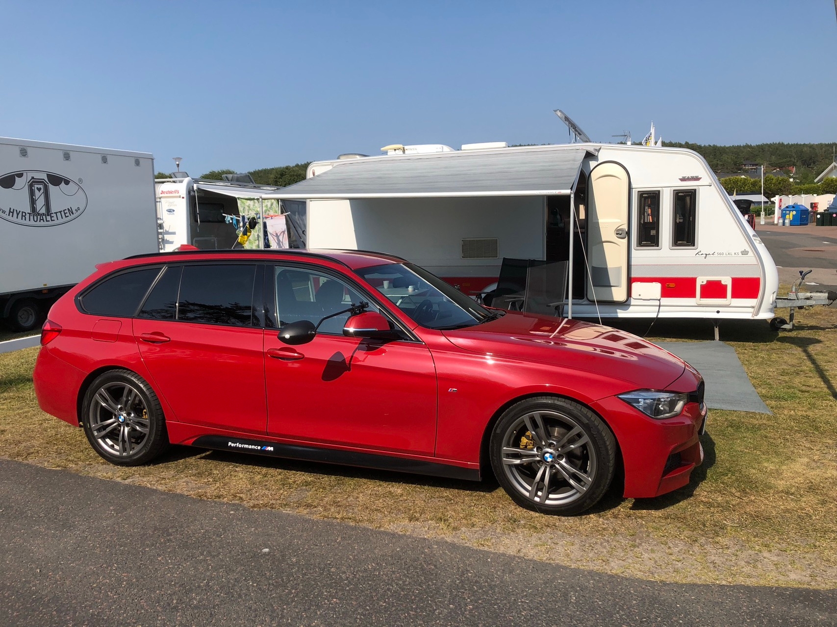 BMW 320d 2016, bild 3/5
