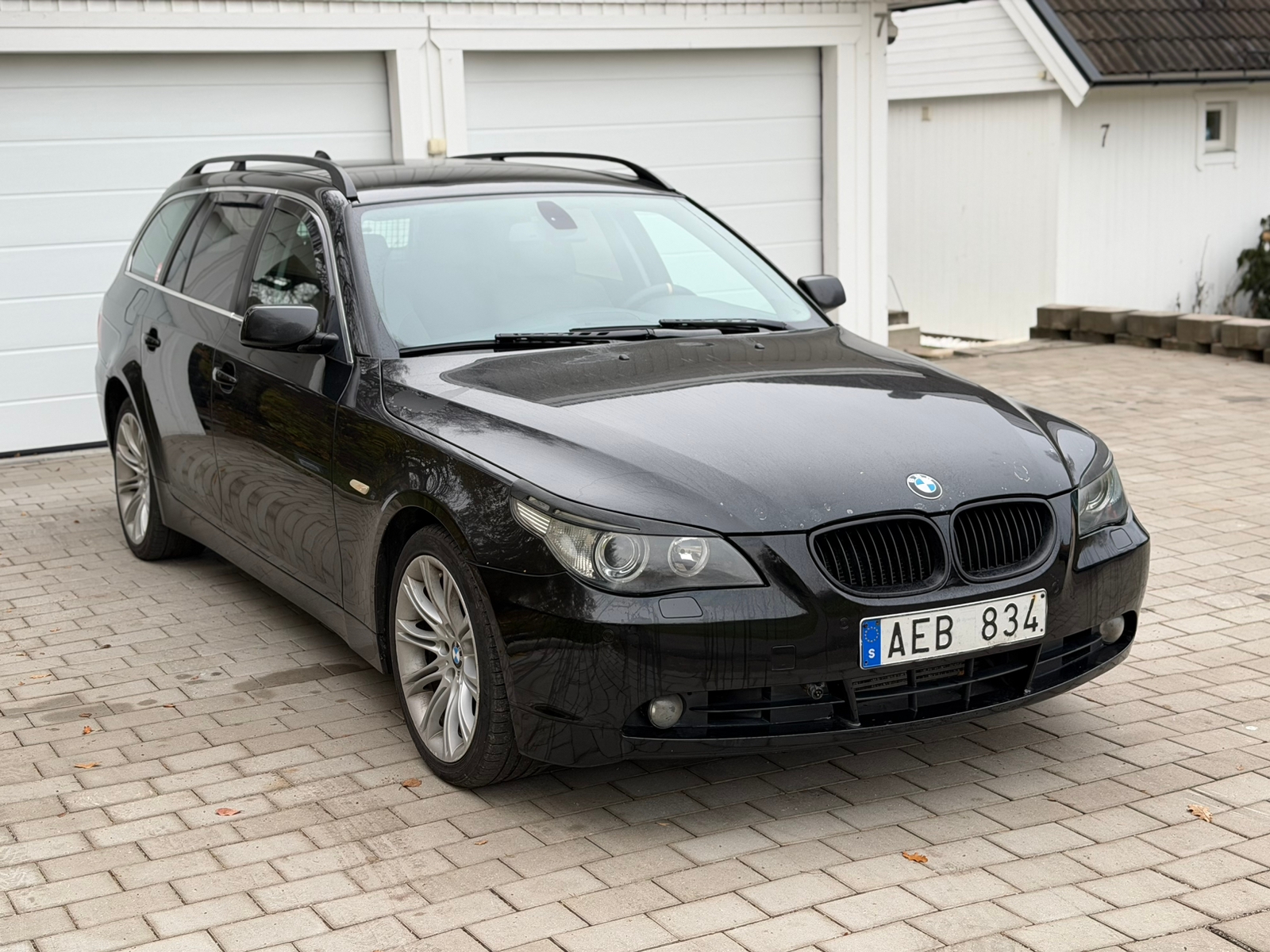 BMW 520d 2007, bild 2/5