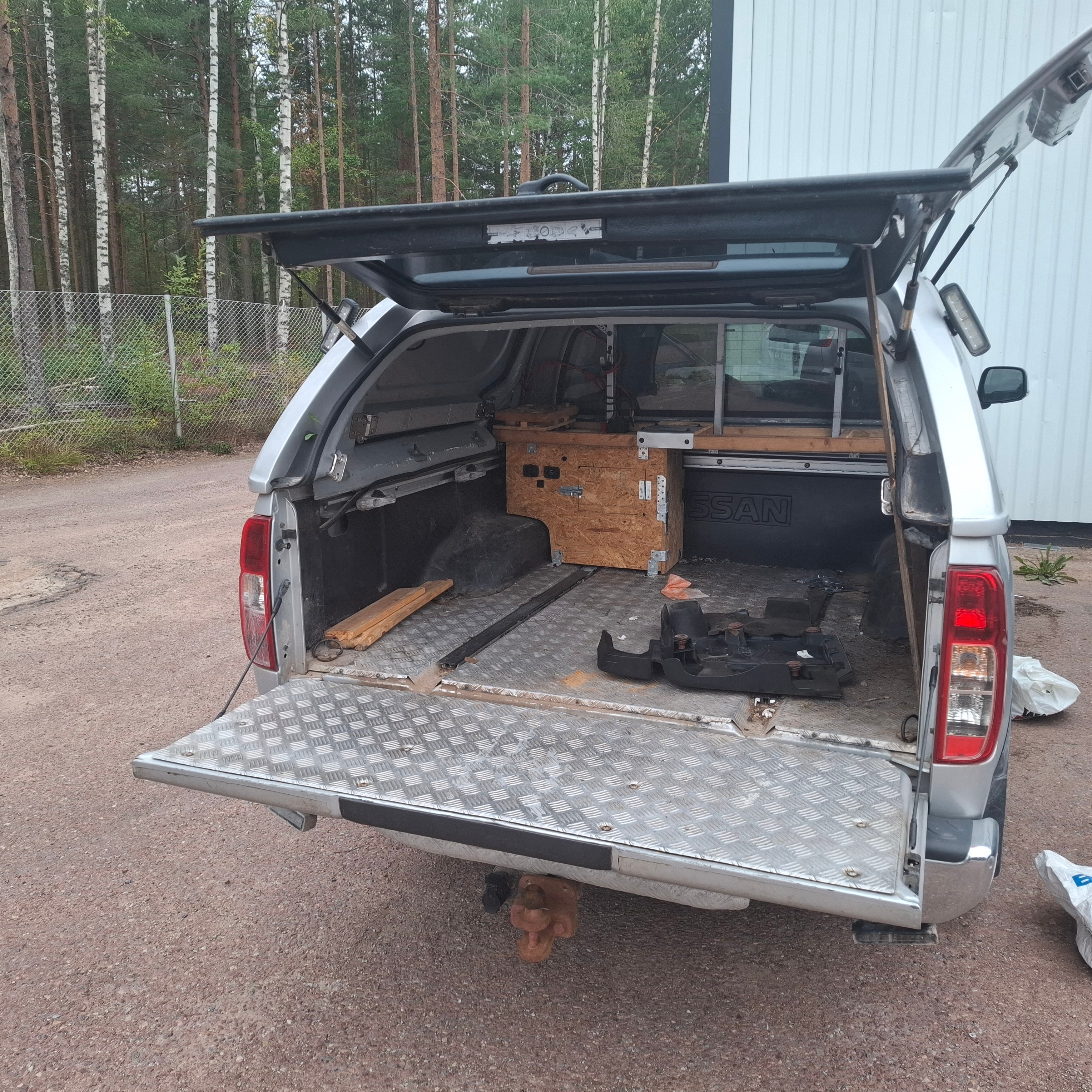 Nissan Navara 3.0 dCi 2012, bild 4/4