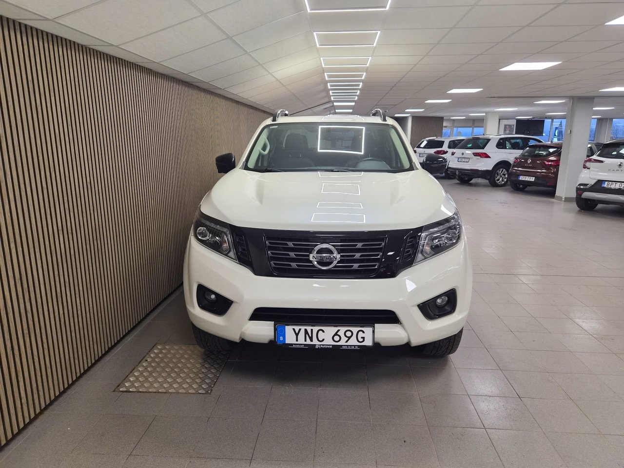 Nissan Navara 2.3 dCi 2019, bild 2/10