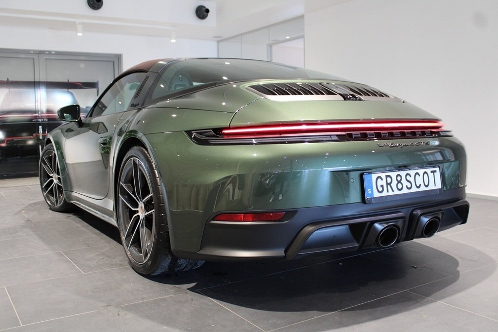 Porsche 911 2025, bild 2/10