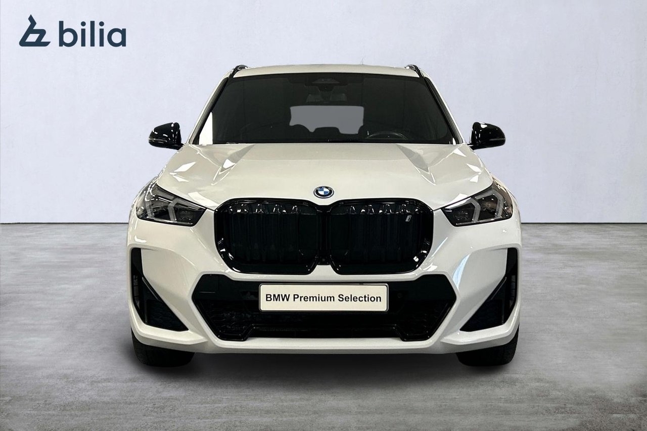 BMW iX1 M Sport 2024, bild 5/10