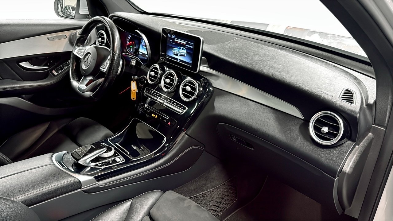 Mercedes-Benz GLC 220 d AMG 2018, bild 3/10