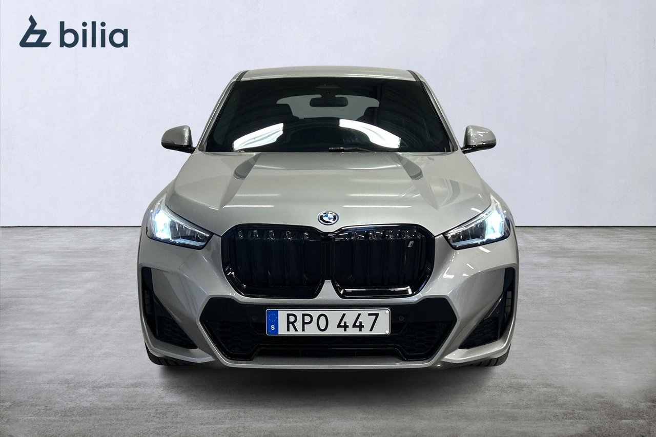 BMW iX1 M Sport 2024, kuva 2/10