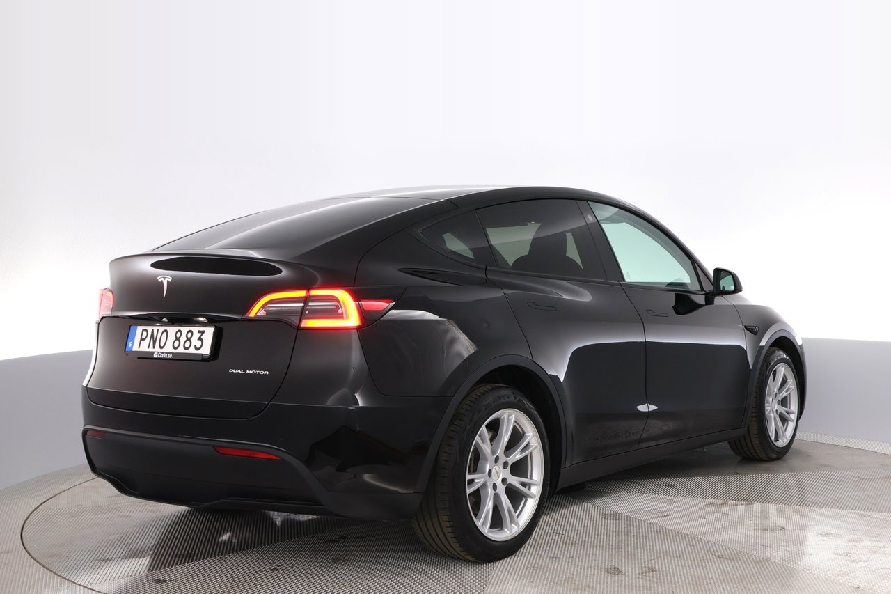 Tesla Model Y 2023, bild 5/10