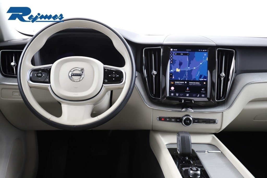 Volvo XC60 Plus Dark 2025, bild 4/10