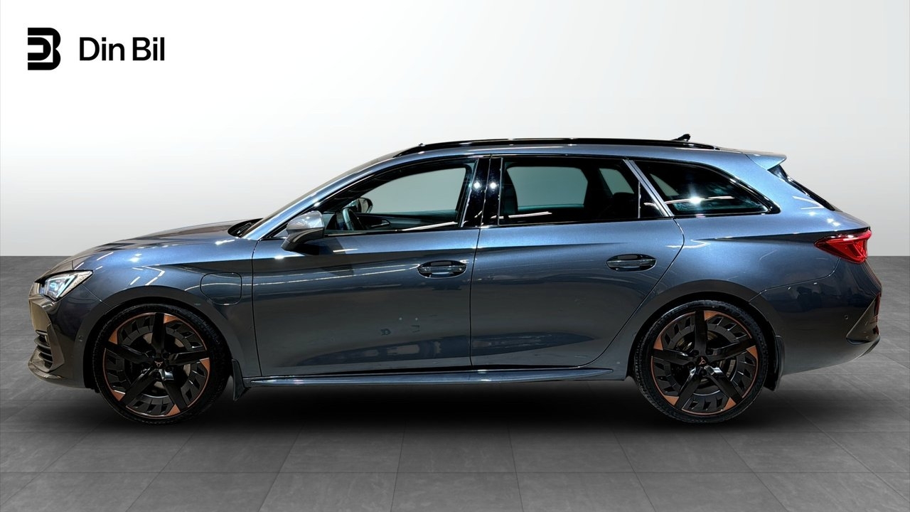 Seat Leon 2021, bild 2/10