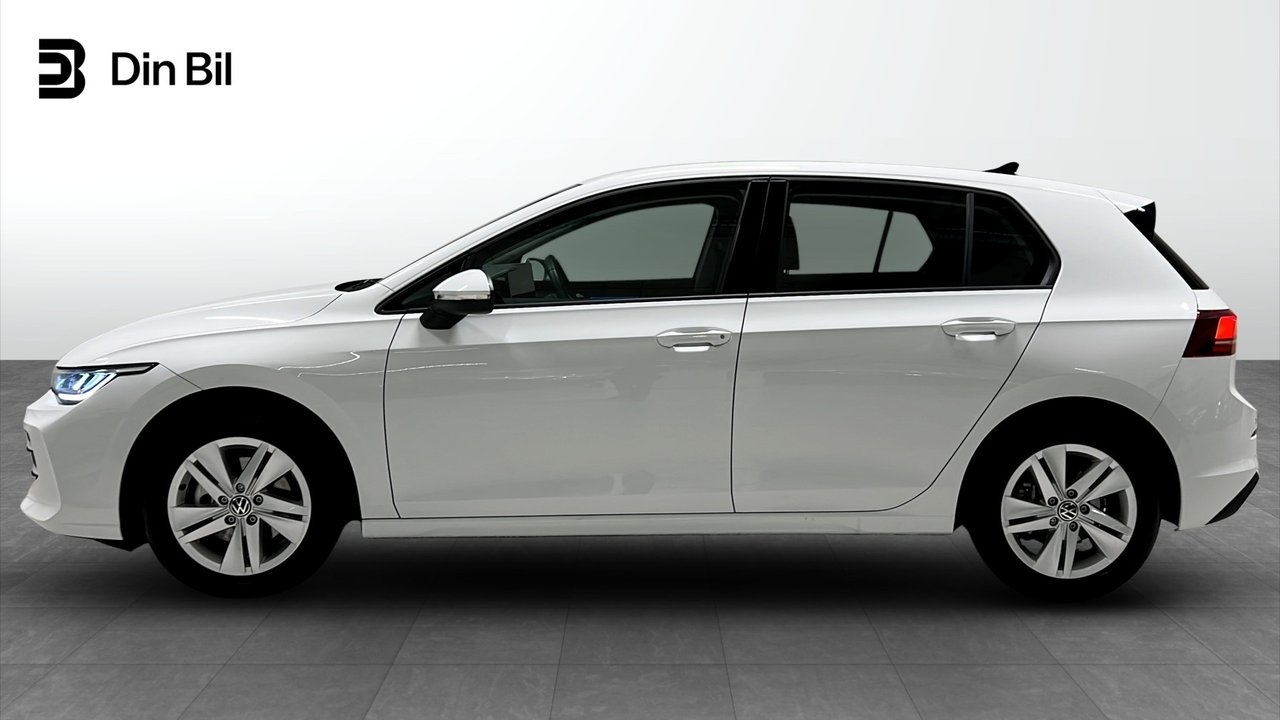 Volkswagen Golf 1.5 eTSI Life 2026, bild 2/10