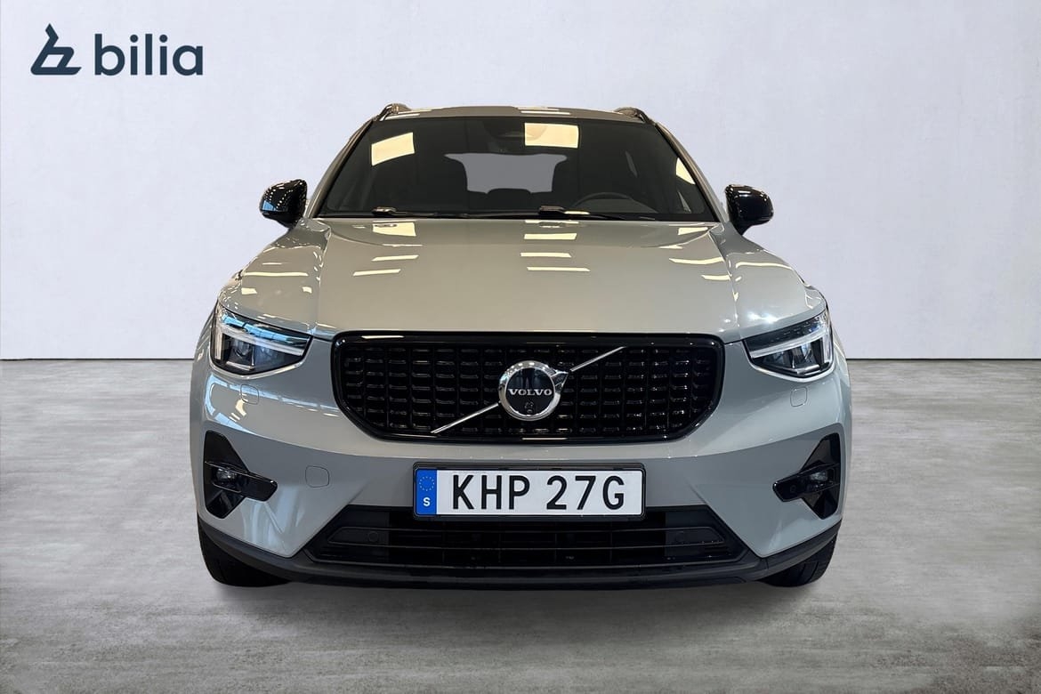 Volvo XC40 B3 Plus Dark 2025, bild 6/10
