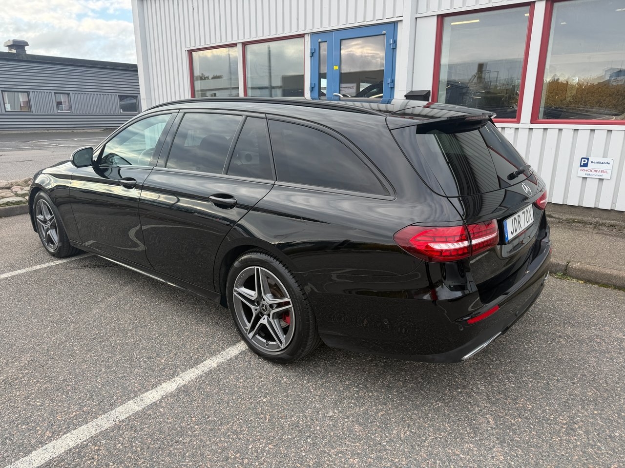 Mercedes-Benz E 220 d AMG 2021, bild 4/10