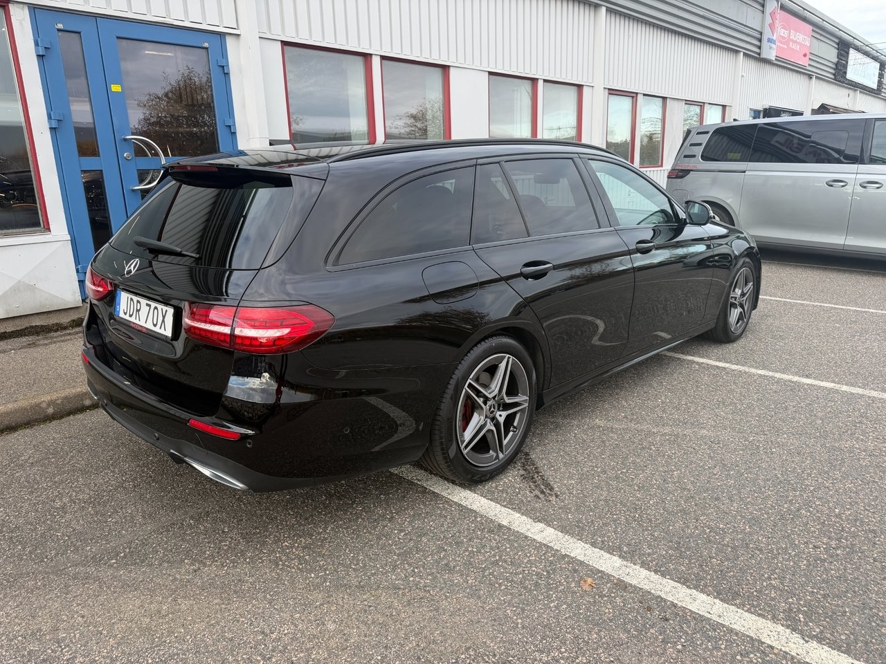 Mercedes-Benz E 220 d AMG 2021, bild 6/10