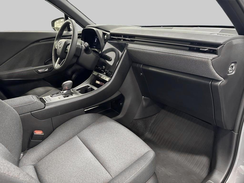 Lexus LBX 2026, bild 7/10