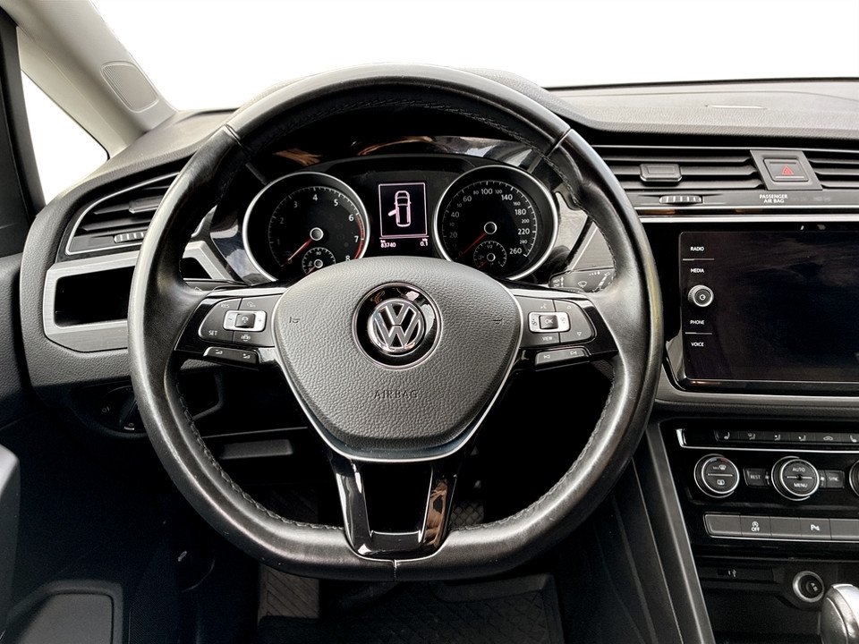 Volkswagen Touran 1.5 TSI 2020, bild 7/10