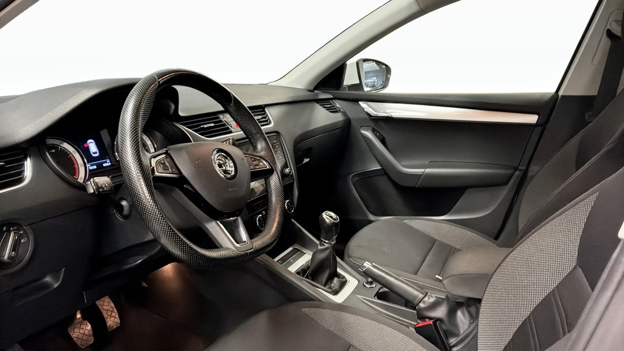 Skoda Octavia 1.0 TSI 2020, bild 7/10