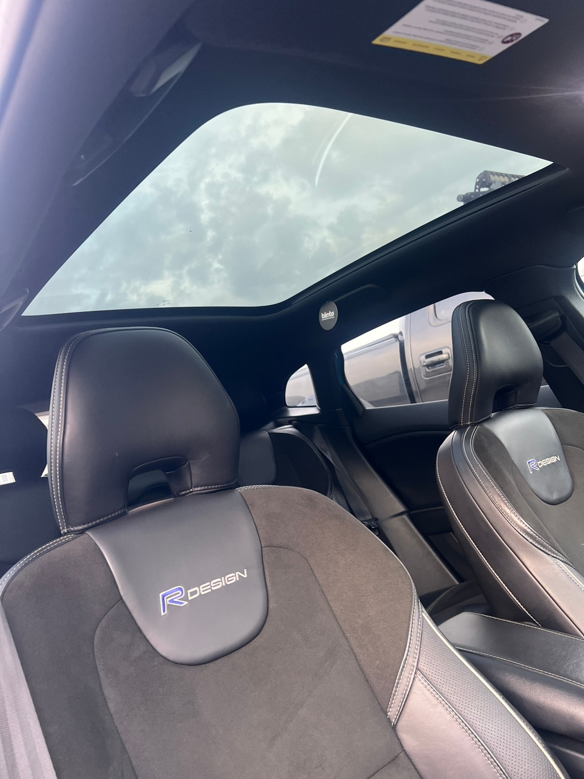 Volvo V40 D3 R Design 2014, photo 49/50