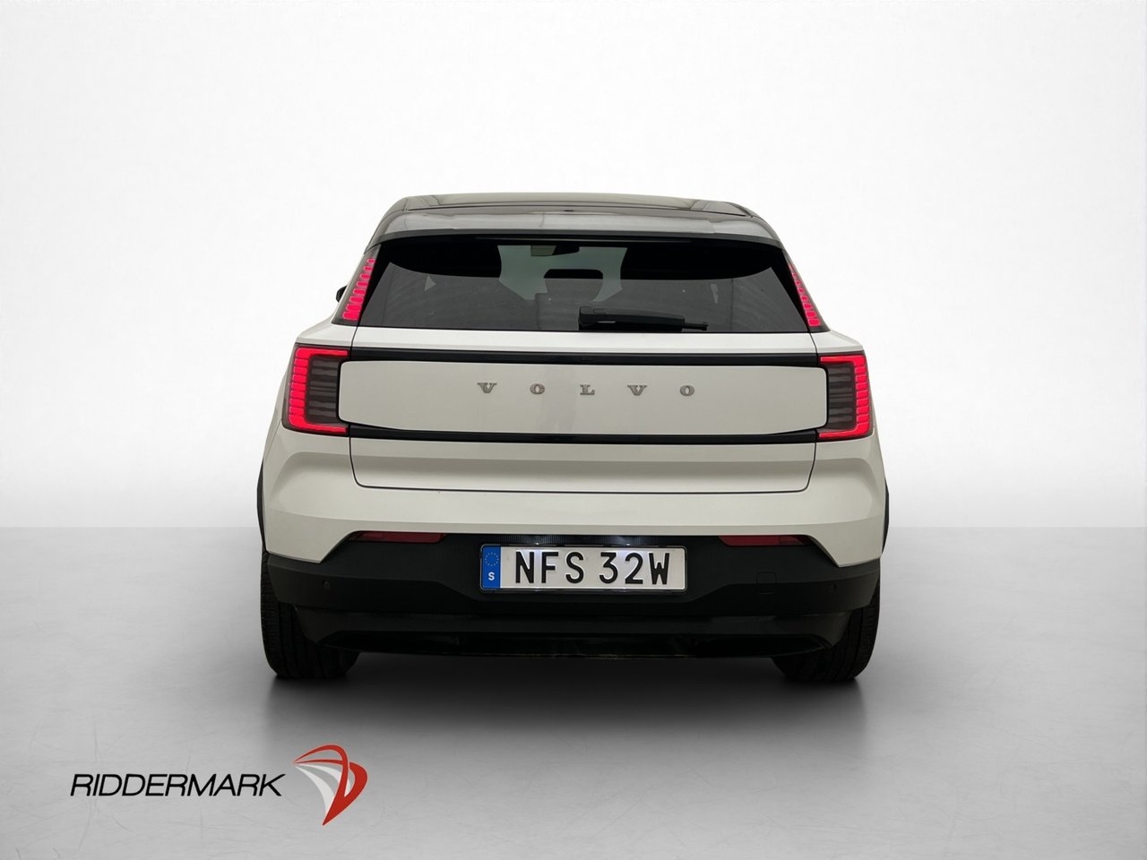 Volvo EX30 Extended Range Plus 2024, bild 7/10