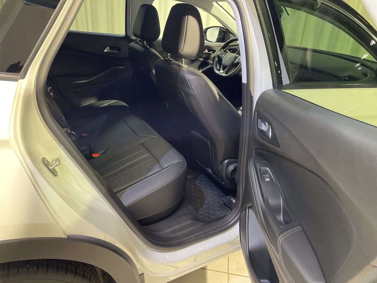 Opel Grandland Ultimate 2020, bild 7/10