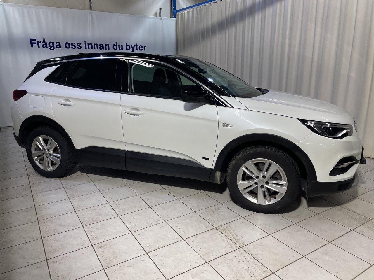 Opel Grandland Ultimate 2020, bild 2/10
