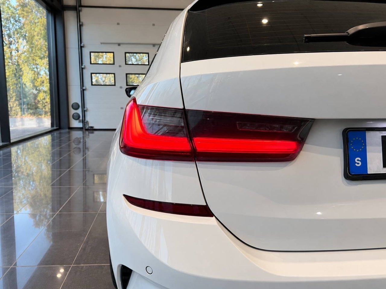 BMW 330e M Sport 2021, bild 6/10