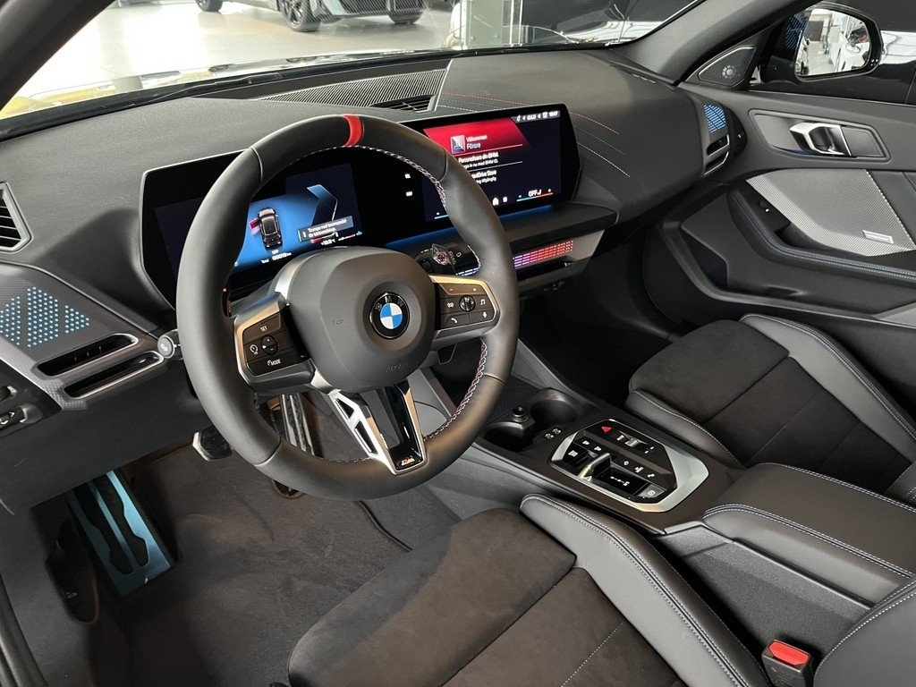 BMW M135i 2027, bild 6/10