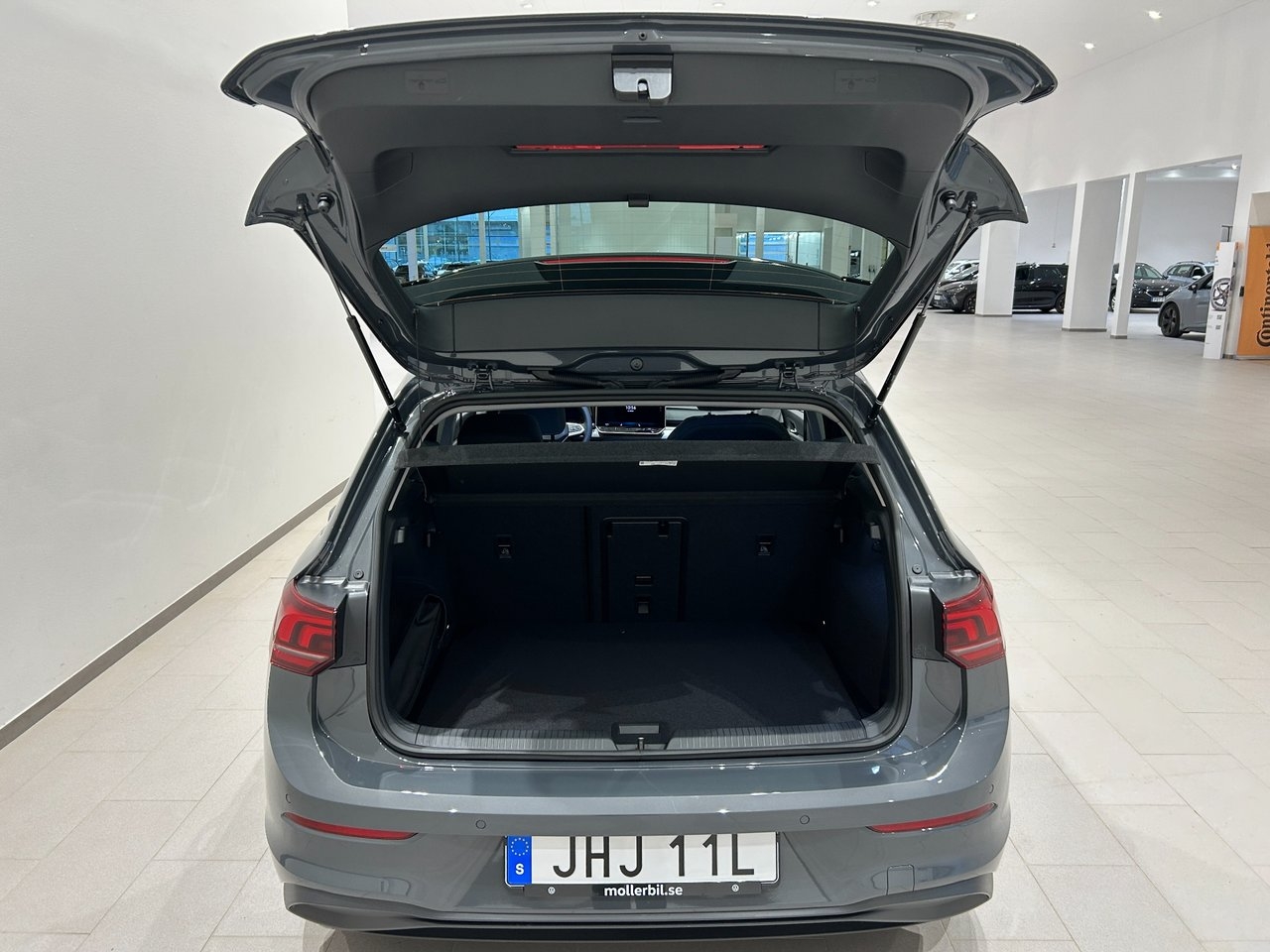 Volkswagen Golf 1.5 eTSI Life 2026, bild 7/10