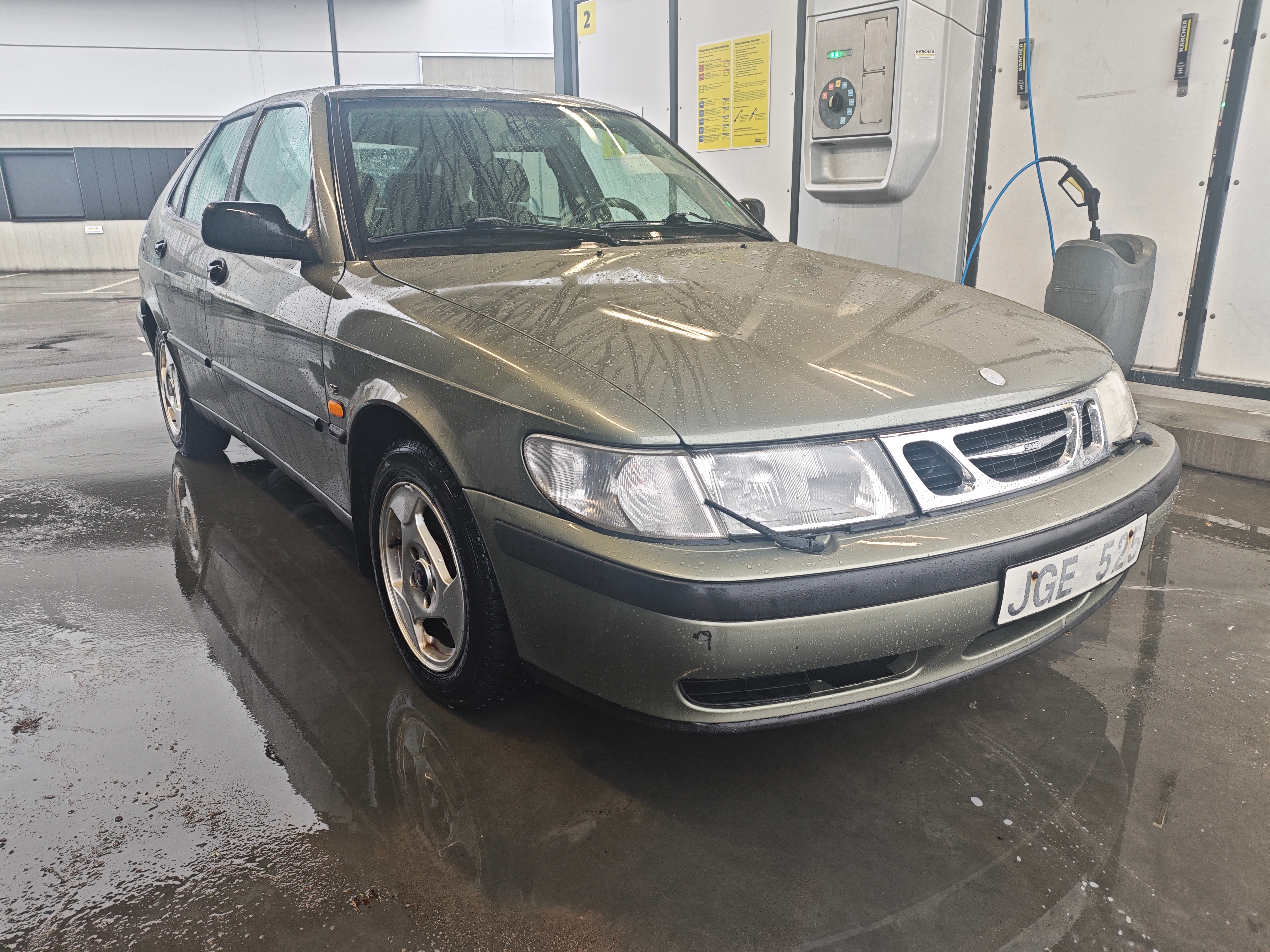 Saab 9-3 1999, bild 2/3