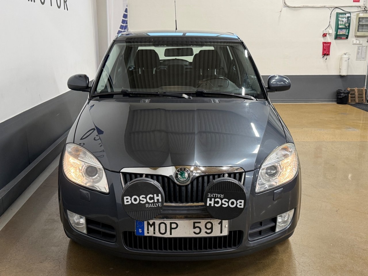 Skoda Fabia 1.2 HTP 12V 2010, bild 6/10