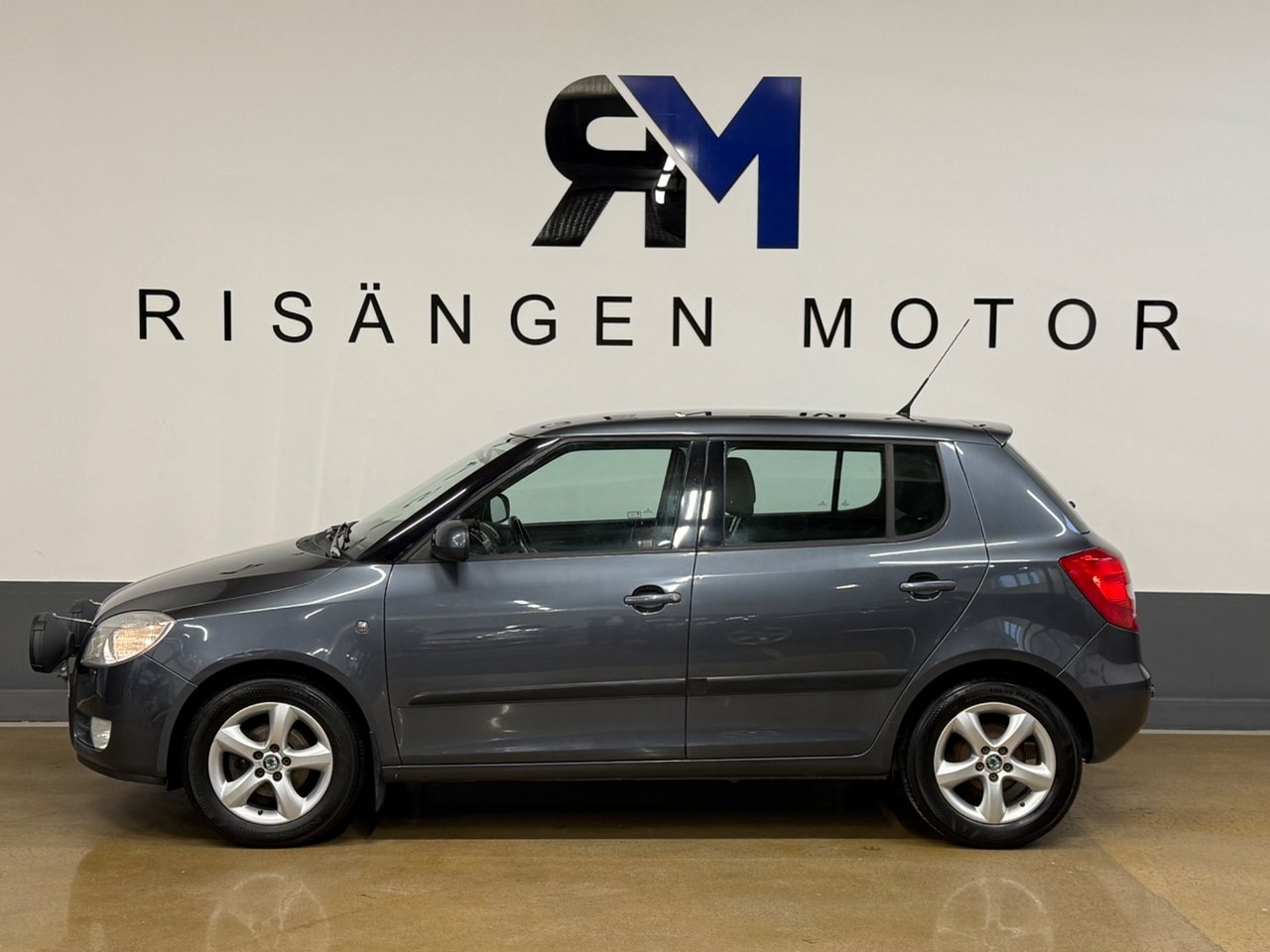Skoda Fabia 1.2 HTP 12V 2010, bild 3/10