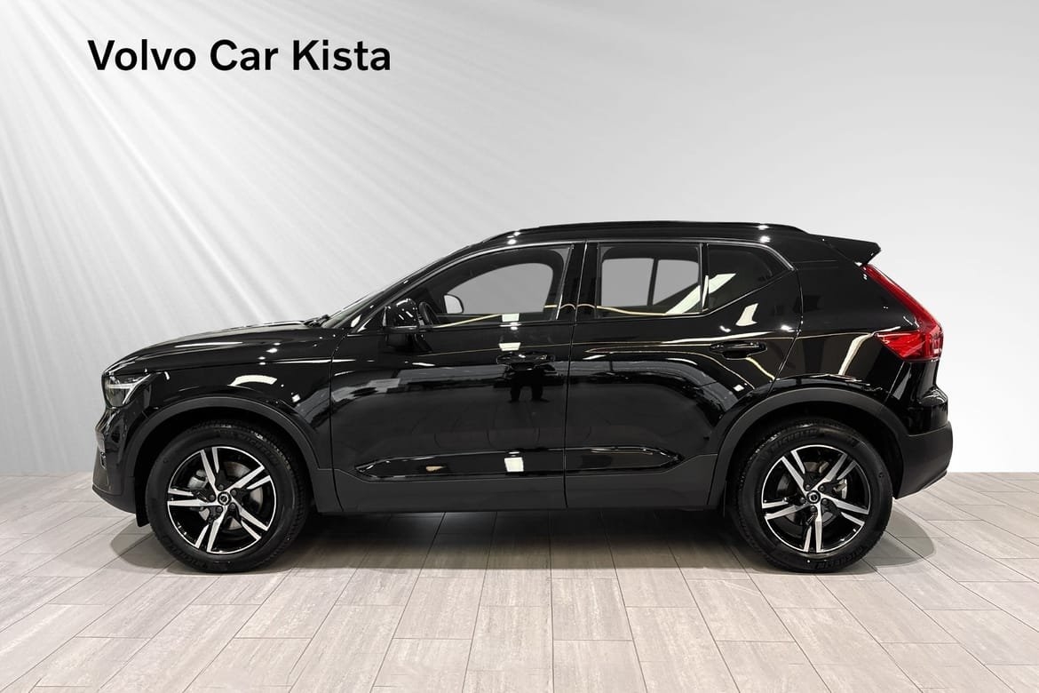 Volvo XC40 B4 Plus Dark 2026, bild 3/10