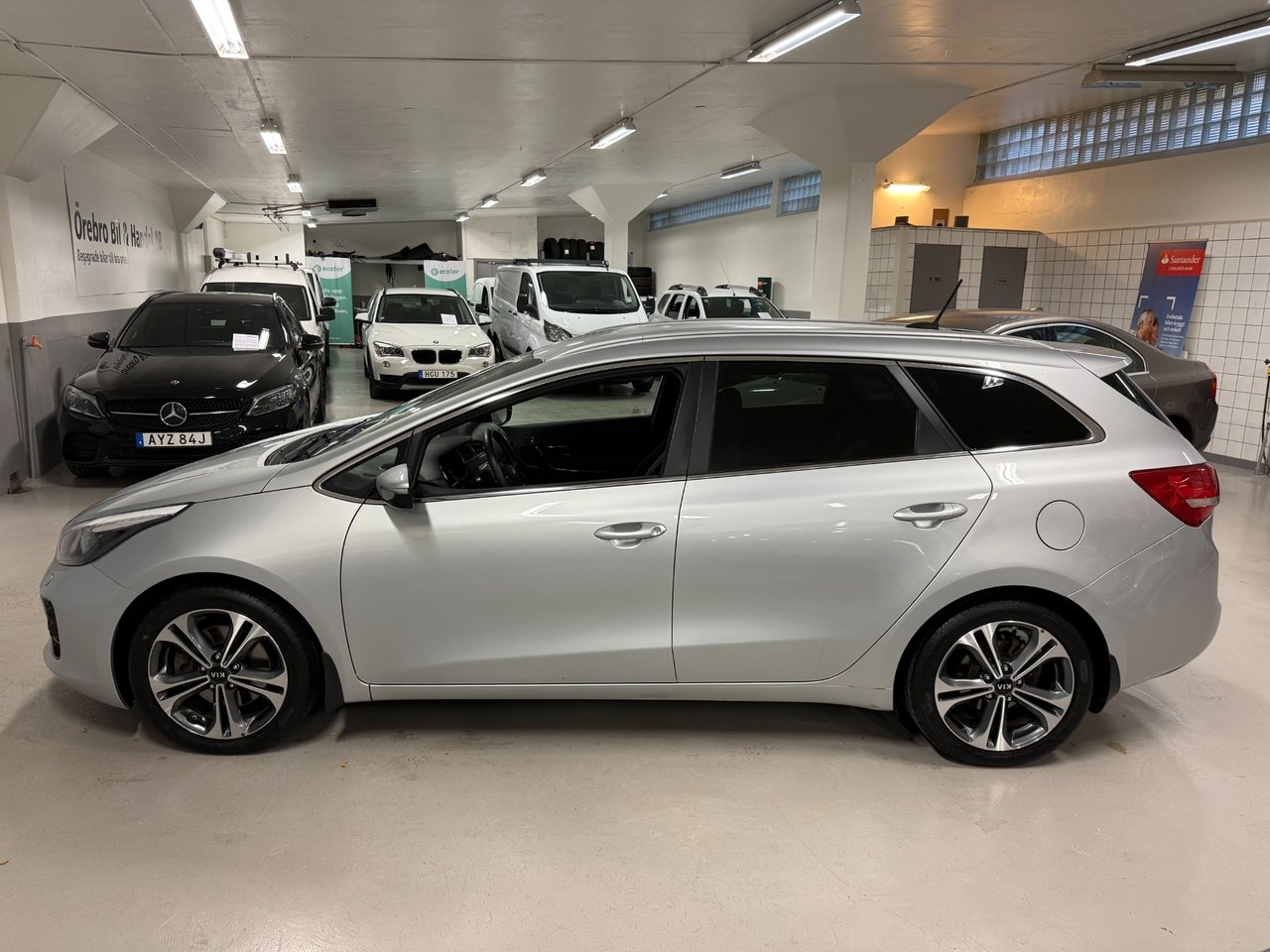Kia Ceed 1.6 CRDi 136 GT Line 2016, bild 2/9