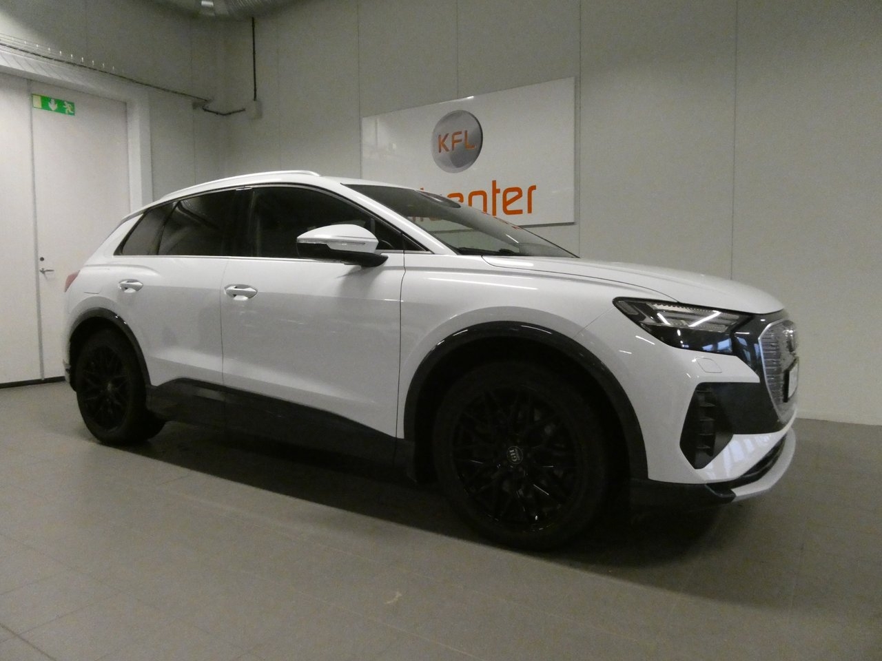 Audi Q4 e-tron 40 2022, kuva 6/10
