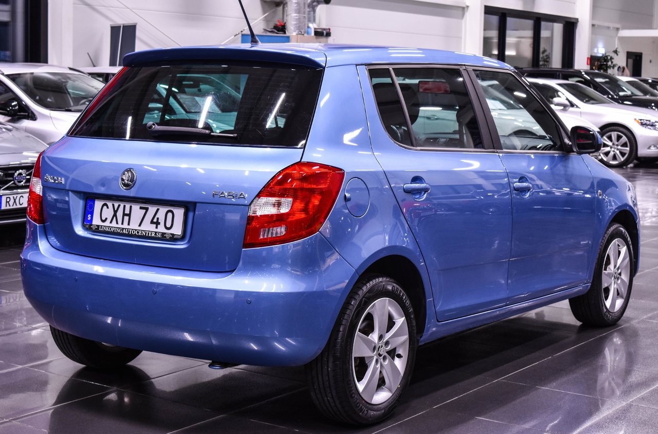 Skoda Fabia 1.2 TSI Ambition 2015, bild 5/10