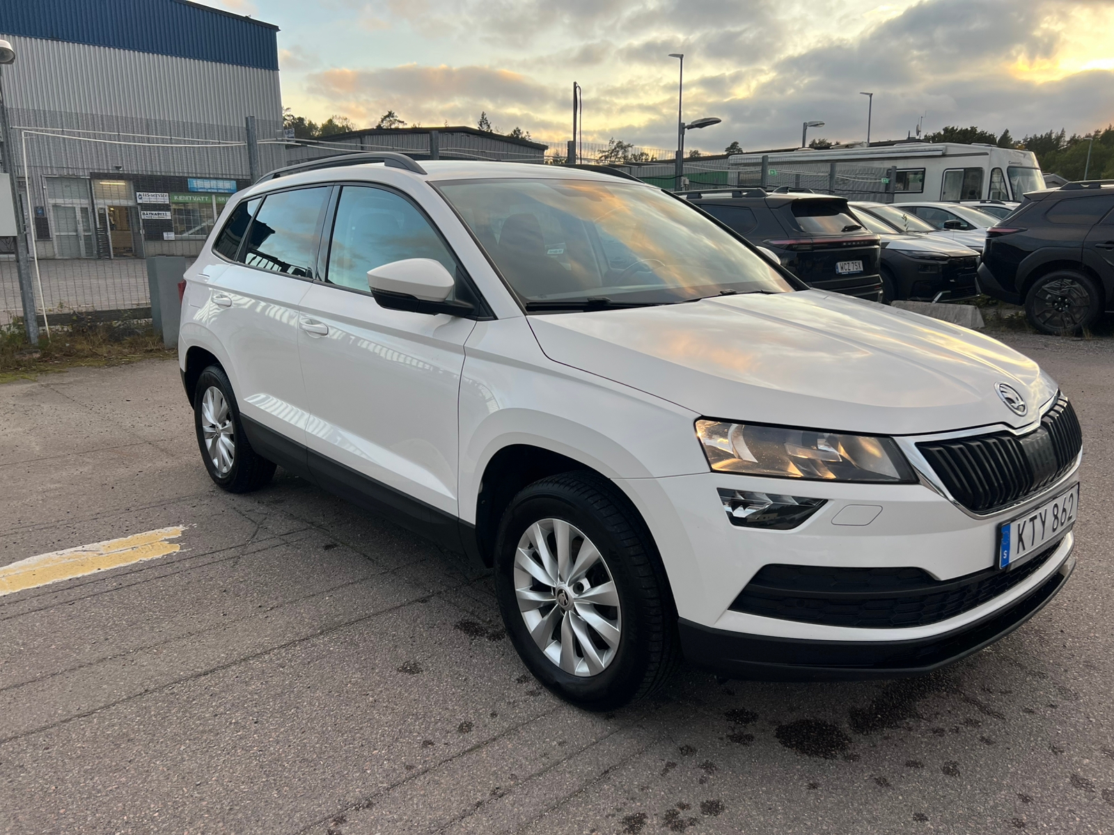Skoda Karoq 1.0 TSI 2019, bild 3/7